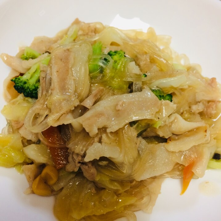 豚バラ肉でちゃんぽん春雨 レシピ 作り方 By ドーナツ 楽天レシピ 豚バラ肉でちゃんぽん春雨 レシピ 作り方 By ドーナツ 楽天レシピ